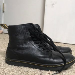 Black Tobias doc martens size women’s 6